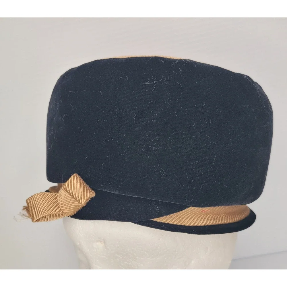 Oleg‎ Cassini Pillbox Hat Womens Black Velvet Gold Grosgrain Bow Vintage